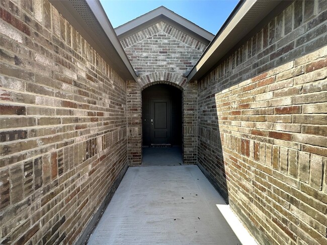 property at 437 Destin Dr