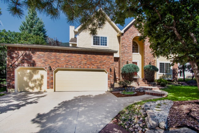 property at 5760 Daltry Ln