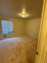 10009 NE 123rd St, Unit DA in Kirkland, WA - Building Photo - Building Photo