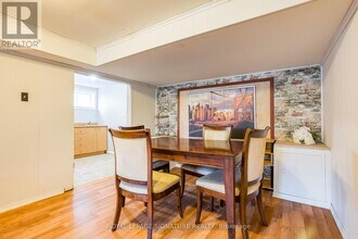 144 Overture Rd in Toronto, ON - Building Photo - Building Photo