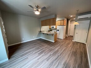 90 W 15th Ave in Eugene, OR - Building Photo - Building Photo