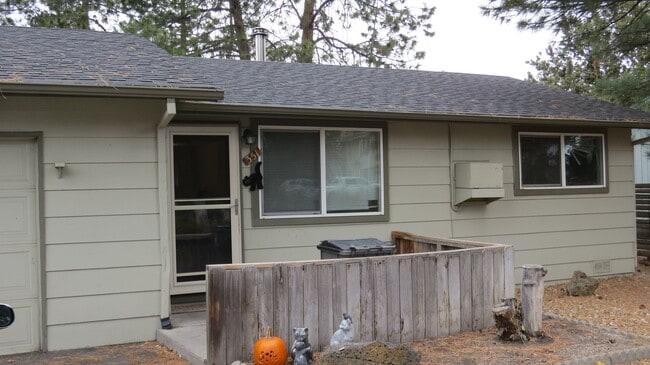 property at 351 SE Wildcat Dr