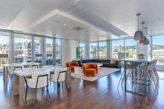 Park Avenue West in Portland, OR - Foto de edificio - Interior Photo