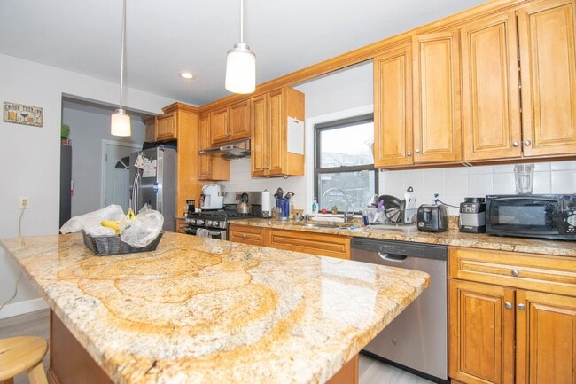 117 Glenville Ave in Boston, MA - Building Photo - Building Photo