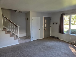 3582 Debra Ln in Bay City, MI - Building Photo - Building Photo