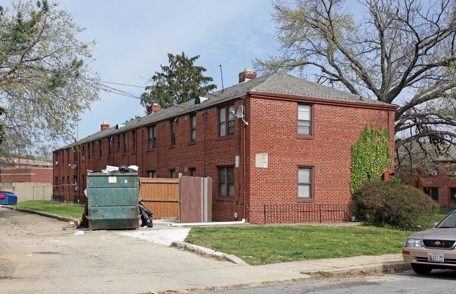 5702 Beechdale Ave in Baltimore, MD - Building Photo - Building Photo