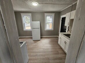 1148 Norwood Rd in Cleveland, OH - Foto de edificio - Building Photo