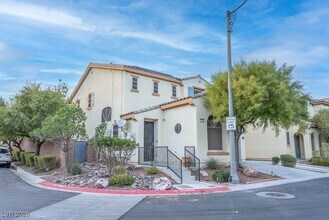 6521 Grand Concourse St in Las Vegas, NV - Building Photo - Building Photo