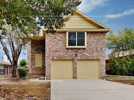 2107 Camelot Dr in Lewisville, TX - Building Photo