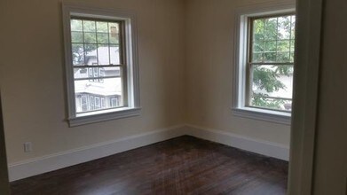 39 Commonwealth Avenue-Unit -2 in Newton, MA - Building Photo - Building Photo