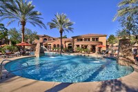 Building Photo - Desert Club Apartments in Phoenix, Arizona