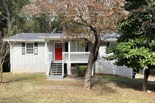 4895 Orchard Ct in Douglasville, GA - Building Photo