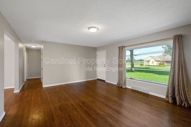 9511 McCauly Rd in West Chester Township, OH - Building Photo - Building Photo