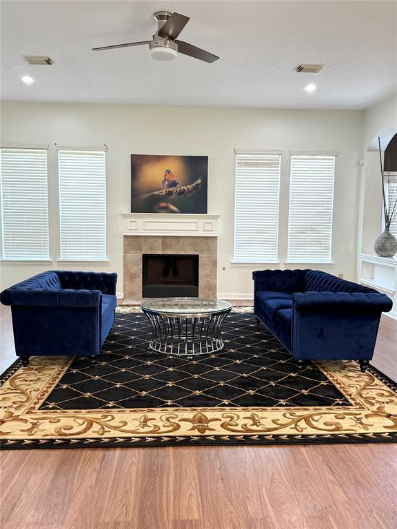 8122 Dune Brook Dr in Houston, TX - Building Photo - Building Photo