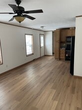 25 John Ln in Beacon, NY - Foto de edificio - Building Photo