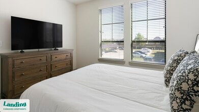 21201 Emerald Mist Pkwy, Unit 1222 in Spring, TX - Building Photo - Building Photo