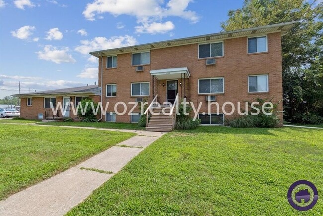 1733 Christian Ave in Toledo, OH - Building Photo - Building Photo