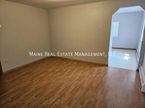 944 Fuller Rd in Carmel, ME - Building Photo - Building Photo