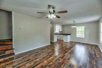 156 CR 4430 in Spurger, TX - Building Photo - Building Photo