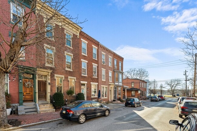 119 Cumberland St in Harrisburg, PA - Building Photo - Building Photo