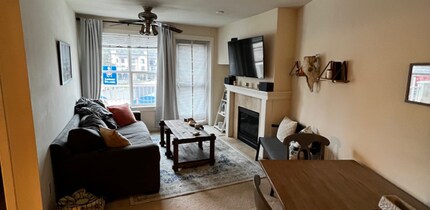 2901 NE Blakeley St, Unit 427 in Seattle, WA - Foto de edificio - Building Photo