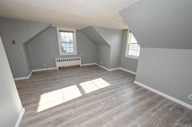1174 Russell St in Franklin Square, NY - Building Photo - Building Photo