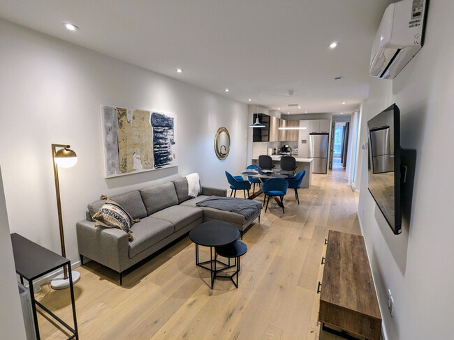 property at 1283 Rue Rachel E