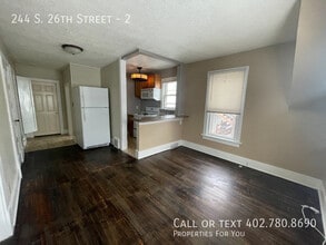 244 S 26th St in Lincoln, NE - Building Photo - Building Photo