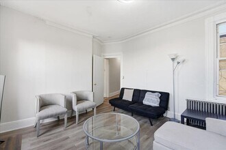 335 47th St in Union City, NJ - Building Photo - Building Photo