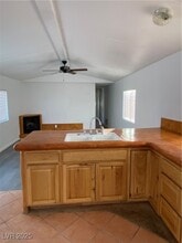 950 Black St in Pahrump, NV - Building Photo - Building Photo