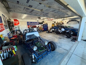 455 Westgate Pl in Lemoore, CA - Foto de edificio - Building Photo