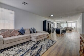 1176 Colgate Ln in Las Vegas, NV - Building Photo - Building Photo