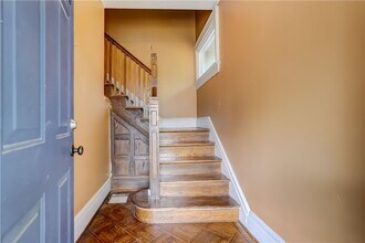 76 Kenilworth Terrace in Rochester, NY - Building Photo - Building Photo