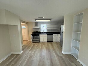 516 NW 29th Ave in Gainesville, FL - Building Photo - Building Photo