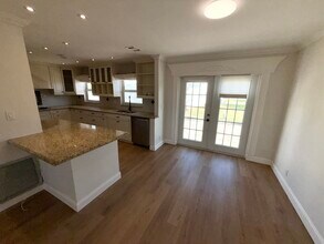 1504 SW 18th St in Boynton Beach, FL - Foto de edificio - Building Photo