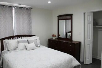 3000 W Belmont Ave in Chicago, IL - Building Photo - Building Photo