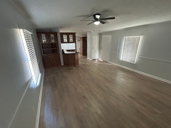 1087 Deborah Ln in Little Rock, AR - Building Photo - Building Photo