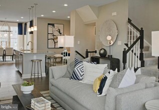1708 Back Bay Rd in Essex, MD - Building Photo - Building Photo
