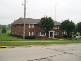 1155-1171 Breckenridge Street in Mayville, WI - Building Photo