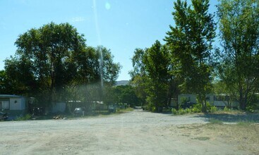 2400 Tacoma Ave in Bridgeport, WA - Building Photo - Building Photo
