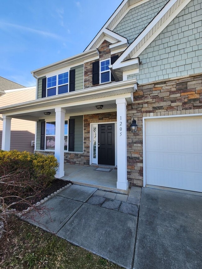 1205 Willowcrest Rd in Durham, NC - Building Photo - Building Photo