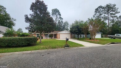 2102 Windsor St in St. Marys, GA - Building Photo - Building Photo