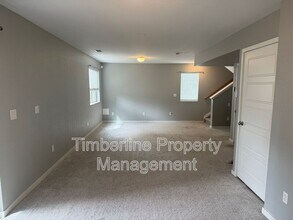 6131 Mineral Belt Dr in Colorado Springs, CO - Building Photo - Building Photo