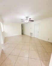 1071 NW 83rd Dr in Coral Springs, FL - Building Photo - Building Photo