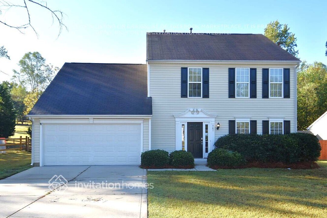 747 Georgie St in Troutman, NC - Building Photo