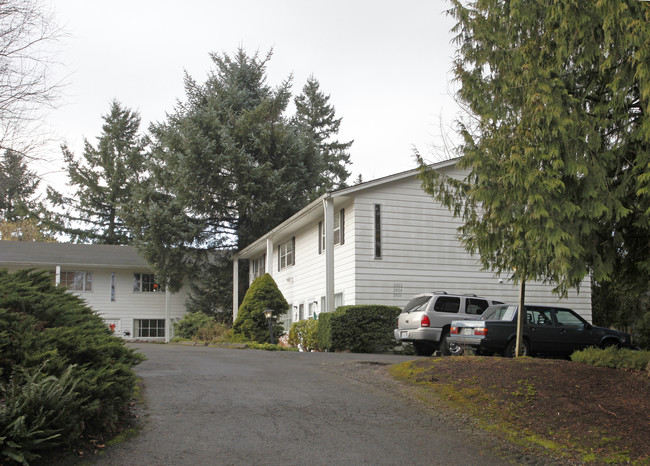 2814-2826 SW Troy St in Portland, OR - Foto de edificio - Building Photo