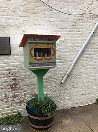 227 S Durham St photo'