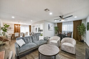 412 Paschall St in Houston, TX - Building Photo