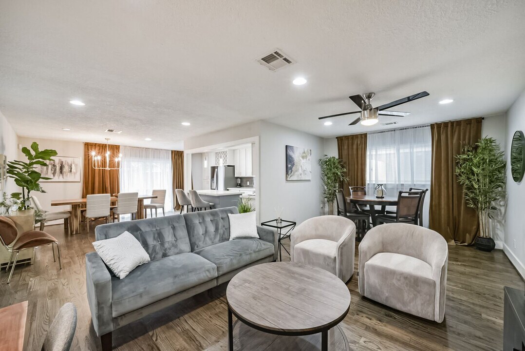412 Paschall St in Houston, TX - Building Photo