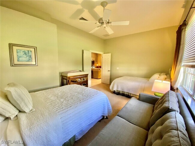 property at 15590 Vallecas Ln